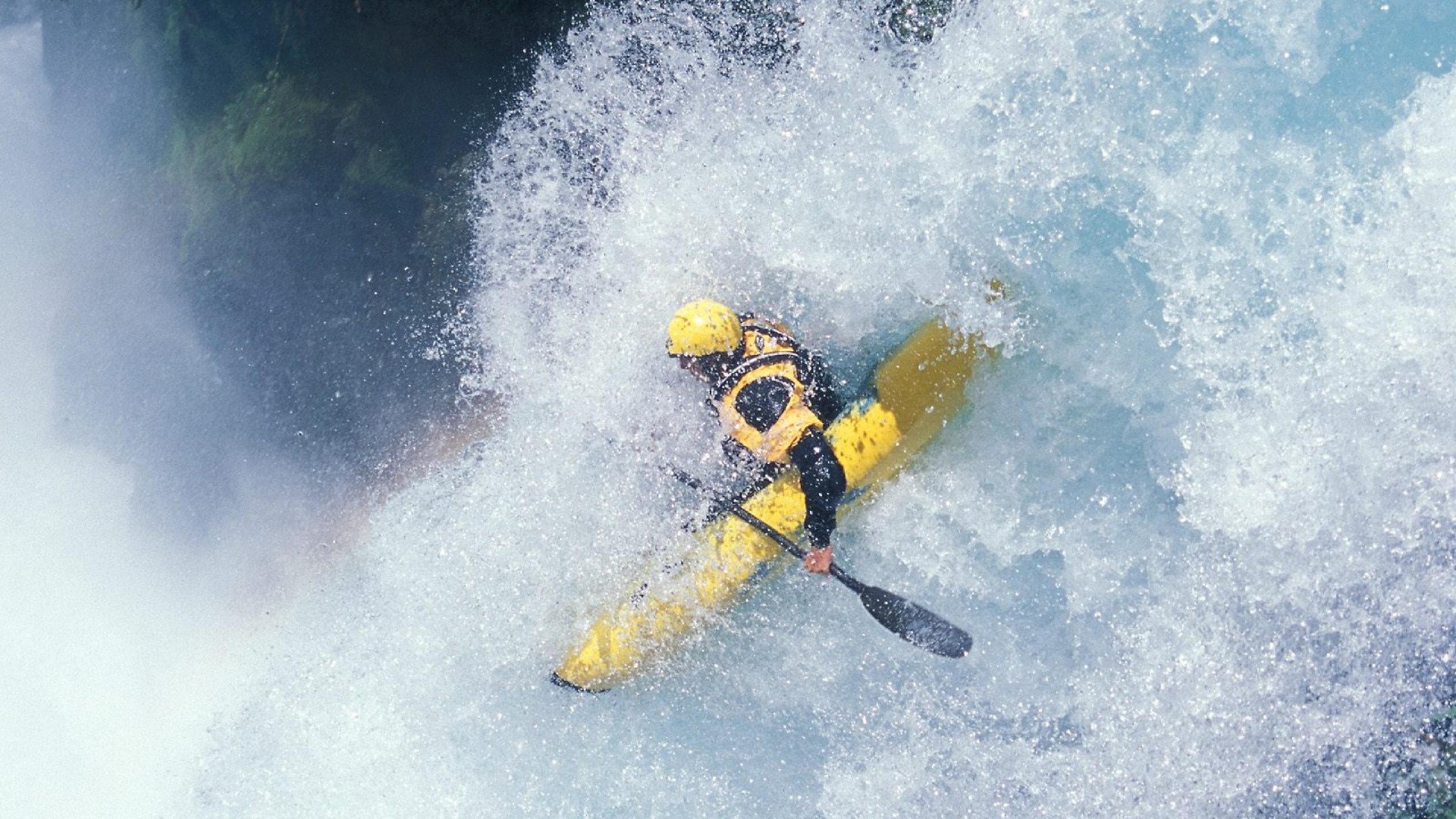 这一投让球迷疯狂，球迷疯狂举动